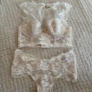 Victoria Secret Lingerie, NEW